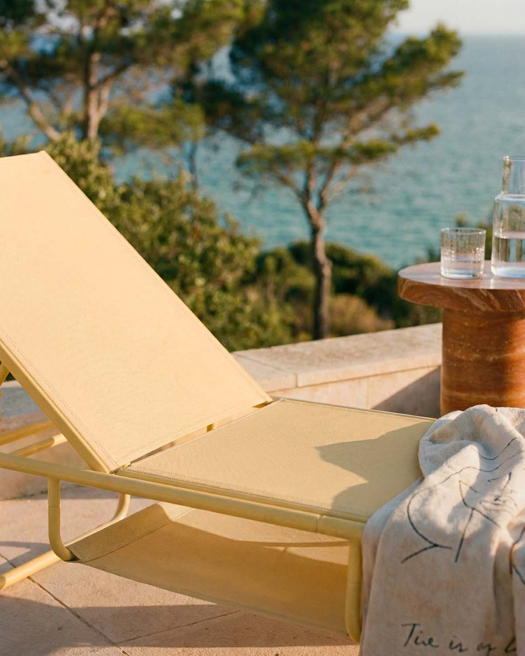 Pack of 2 reclining sun loungers in metal and Ohiane fabric