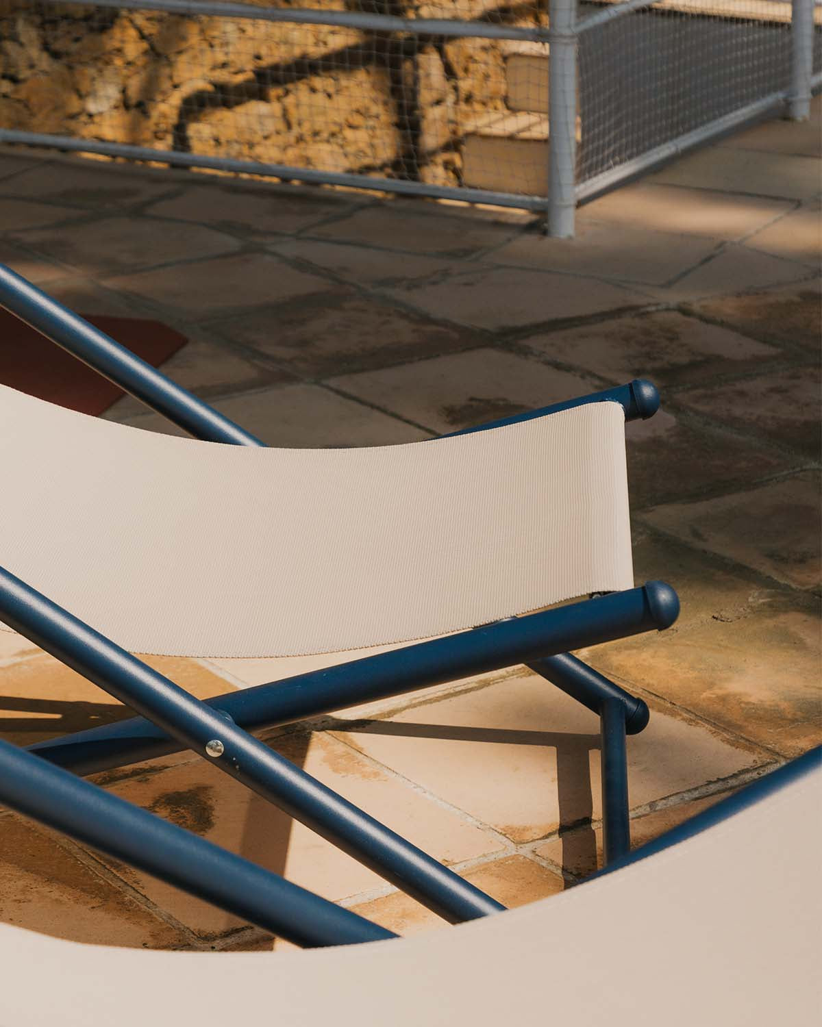 Pack 2 reclining deck chairs in metal and Ohiane fabric