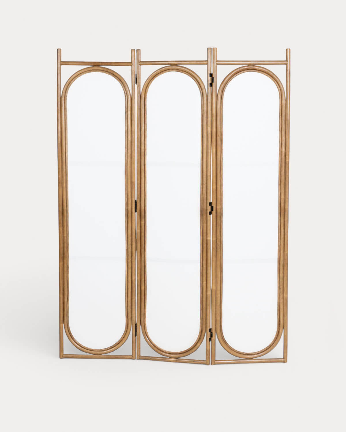 Narella natural rattan screen 195x145 cm