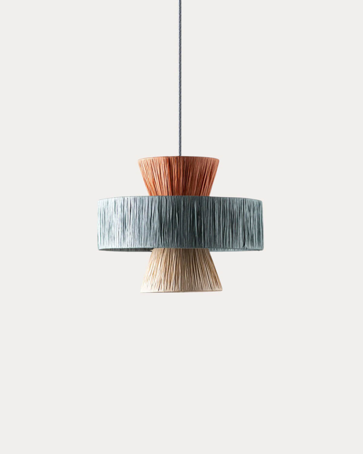 Neila Bet raffia pendant light