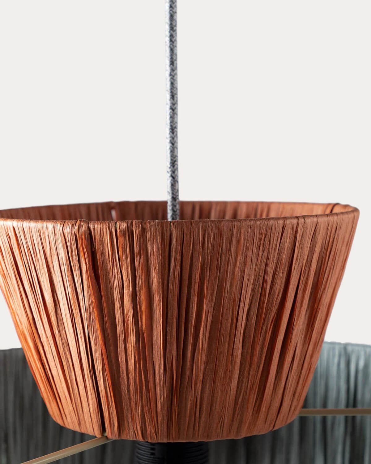 Neila Bet raffia pendant light
