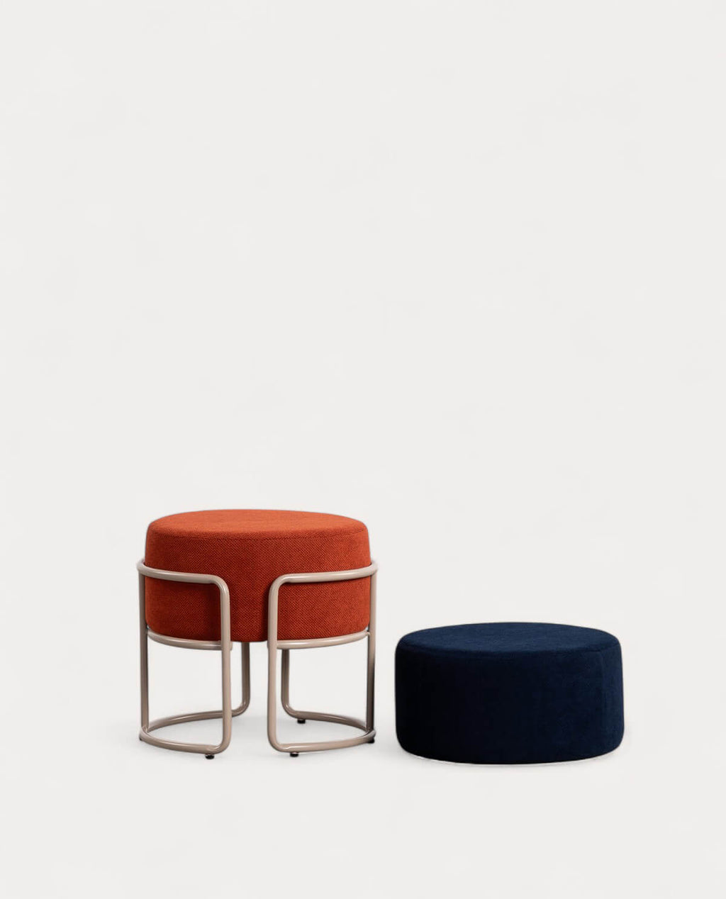Round pouf with removable cushion in Aixa fabric