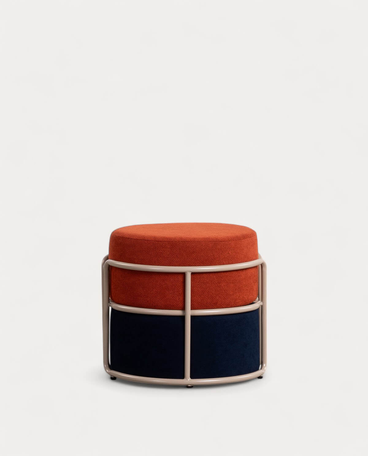 Round pouf with removable cushion in Aixa fabric
