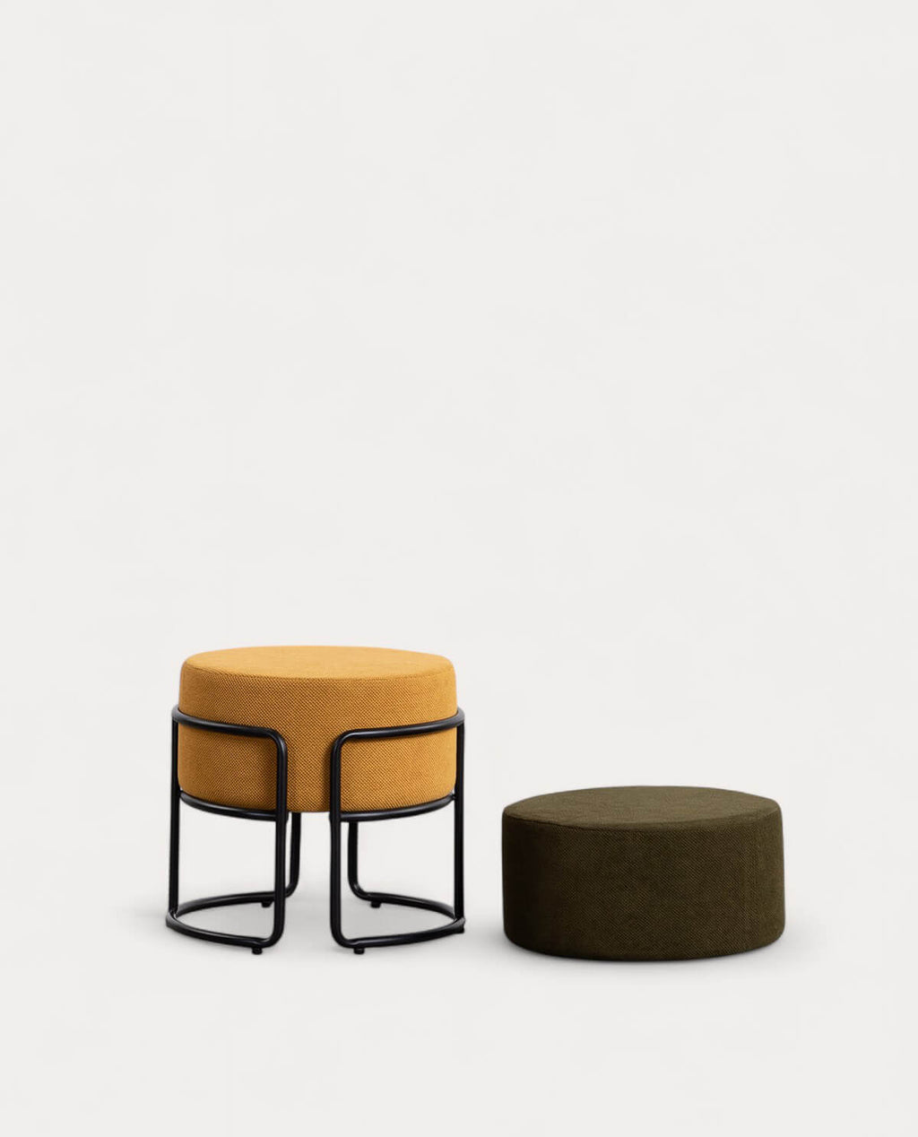 Round pouf with removable cushion in Aixa fabric