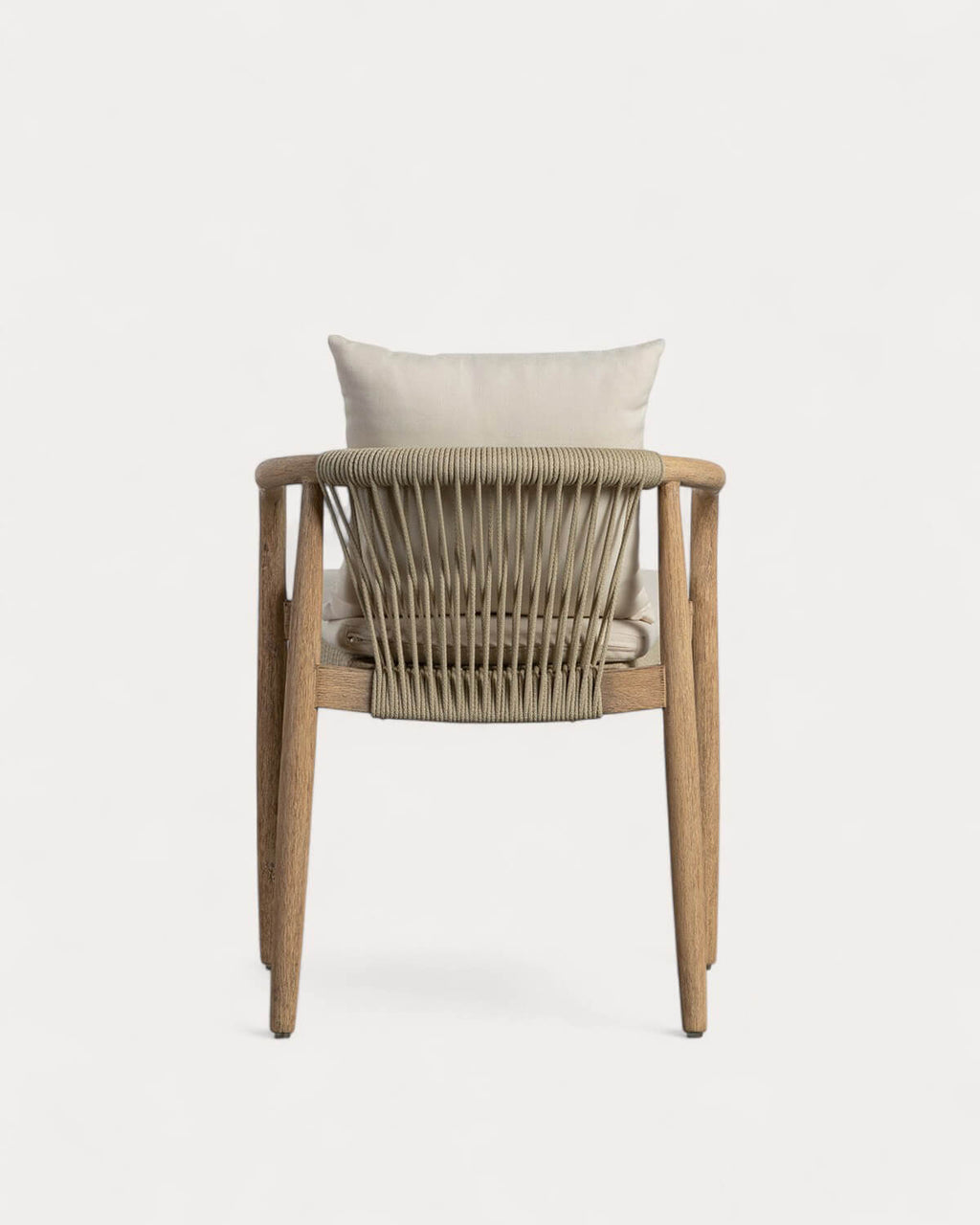 Acacia wood outdoor chair with Loli cushion