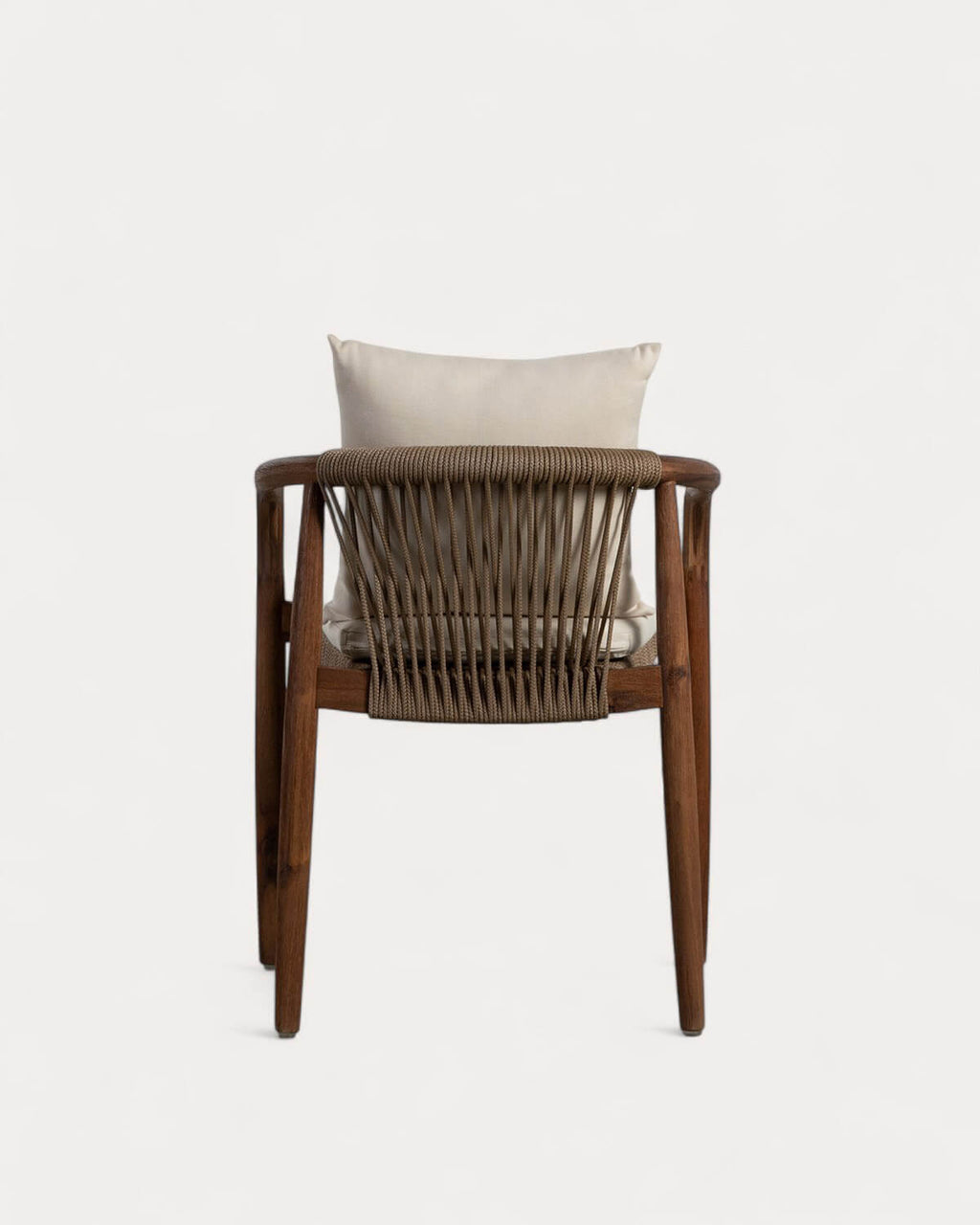Acacia wood outdoor chair with Loli cushion