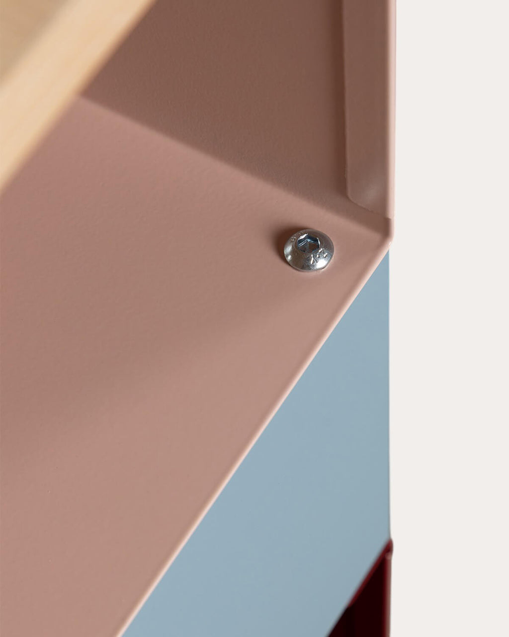 Side table with wheels and storage 40x40 cm in metal Aron