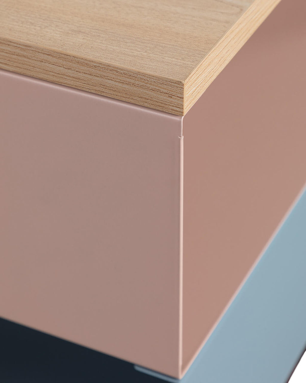 Side table with wheels and storage 40x40 cm in metal Aron