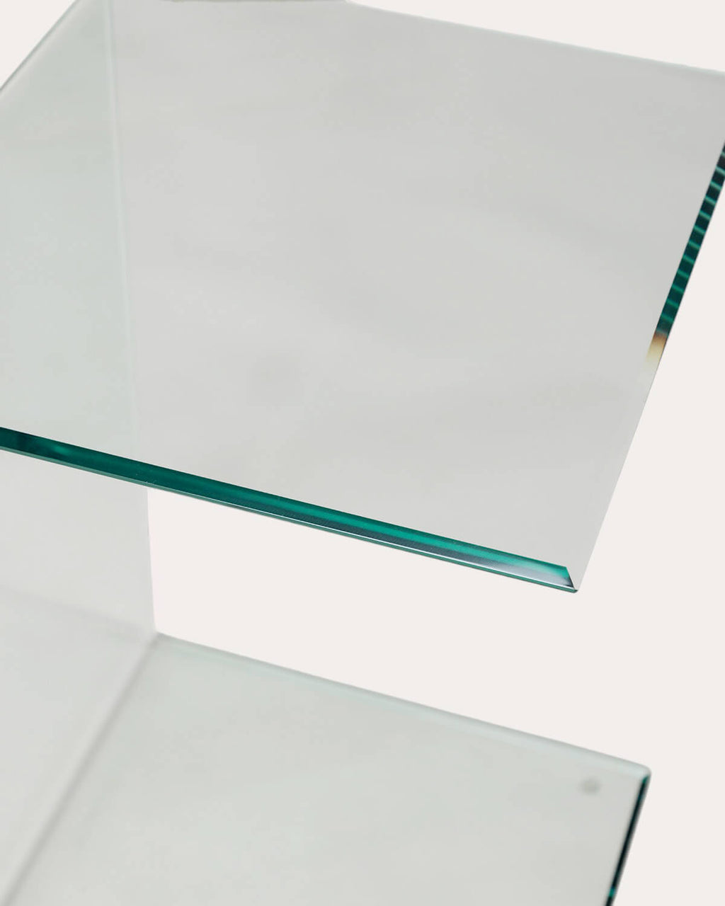 Square side table 40x40 cm in tempered glass Elem