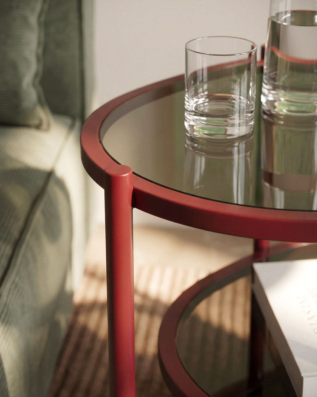 Oval side table 50x40 cm metal and tempered glass Yerry