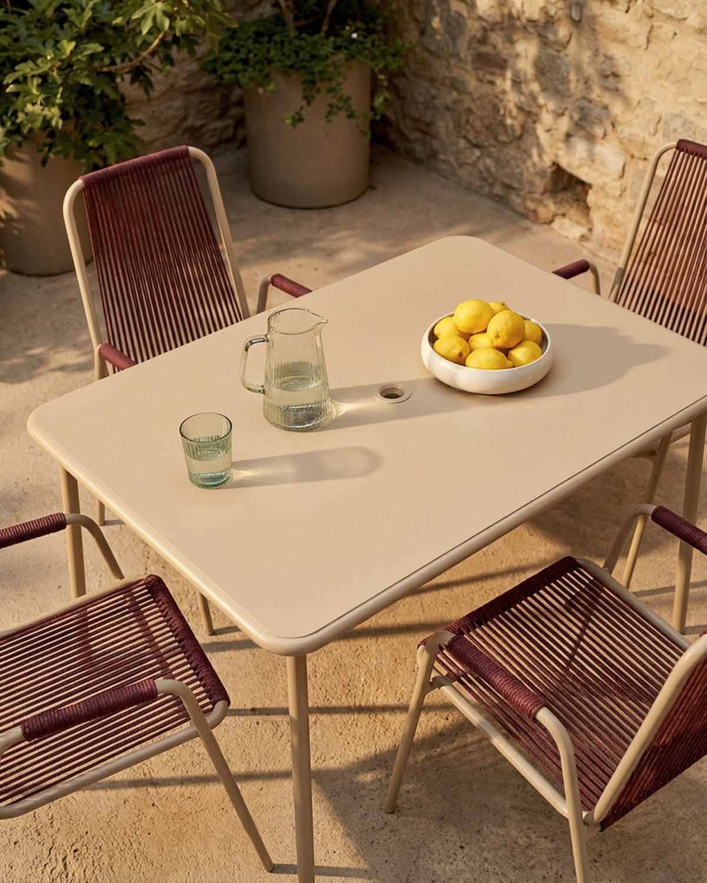 Mijail rectangular metal outdoor table 130x78 cm