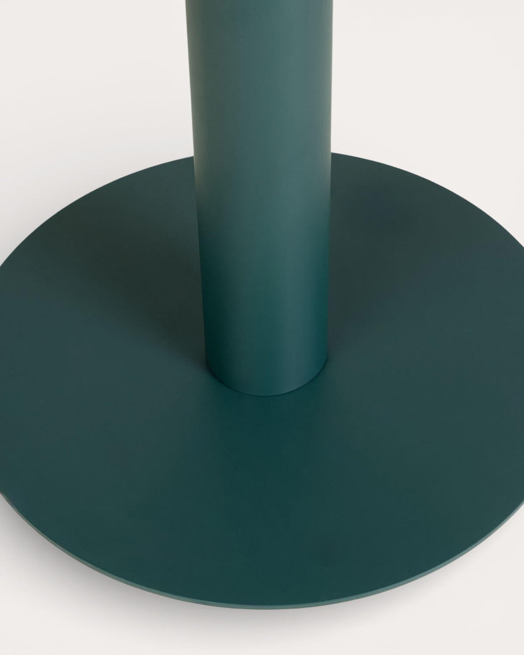 Banon round metal outdoor table Ø70 cm