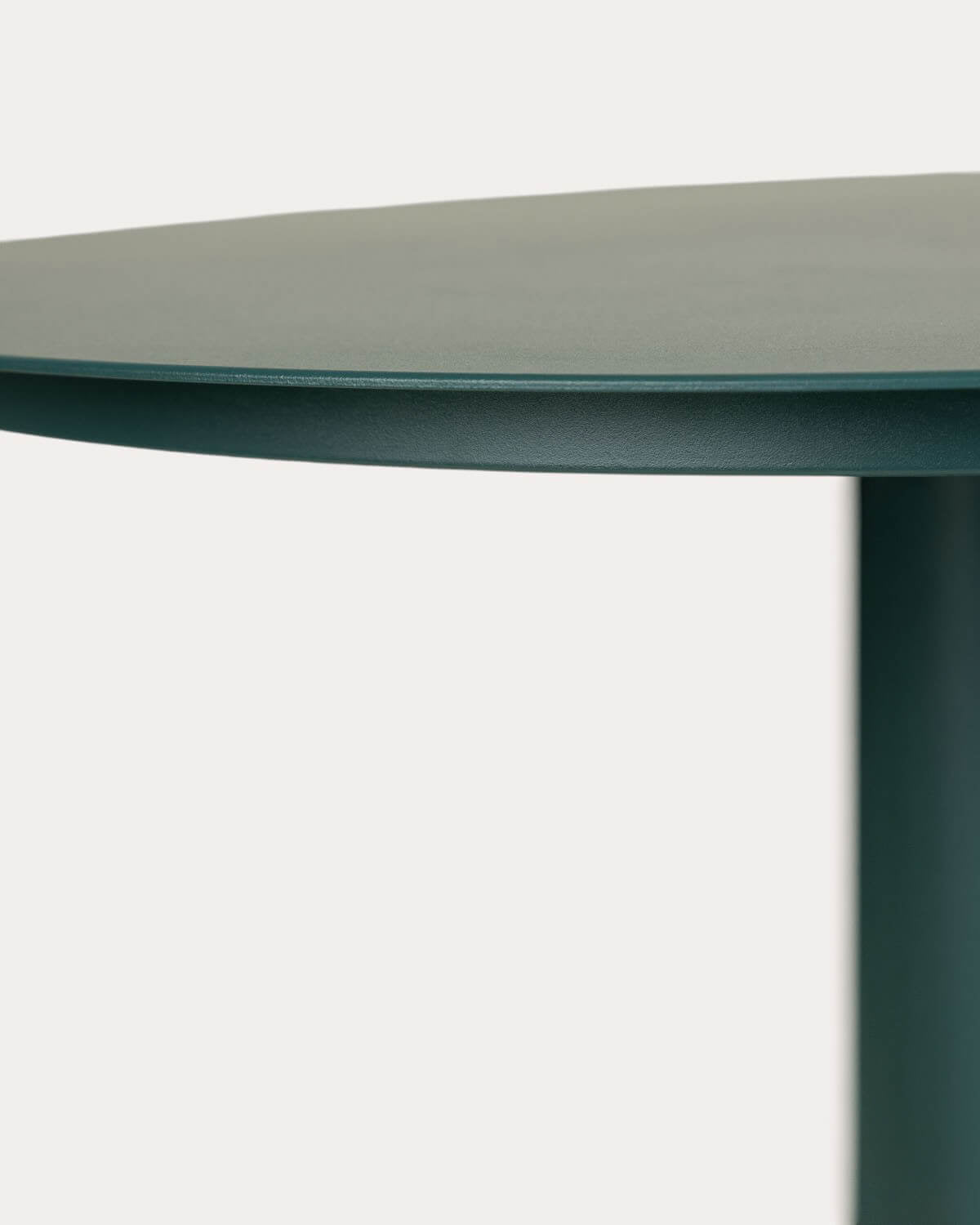 Banon round metal outdoor table Ø70 cm