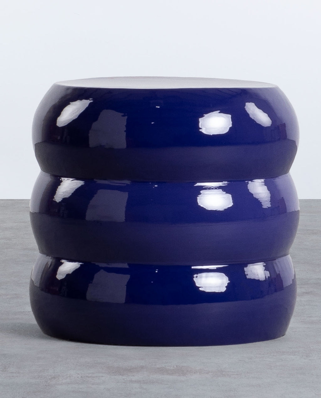 Tita round metal side table Ø48 cm