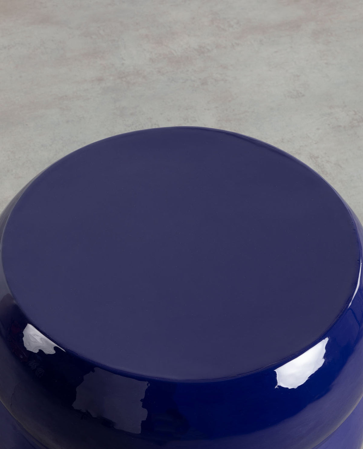 Tita round metal side table Ø48 cm