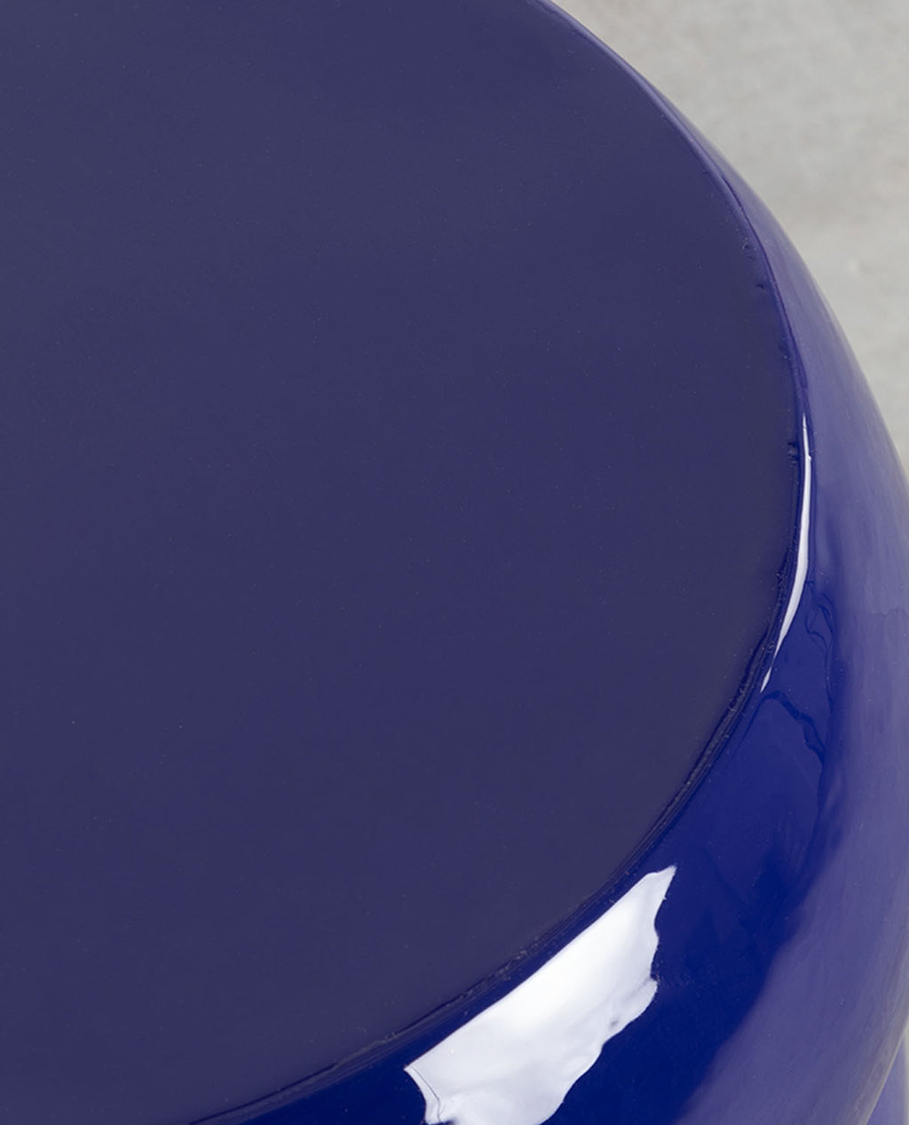 Tita round metal side table Ø48 cm