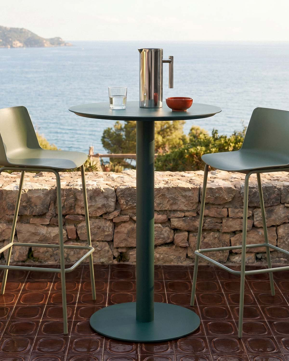 Round outdoor high table Ø70 cm in metal Banon
