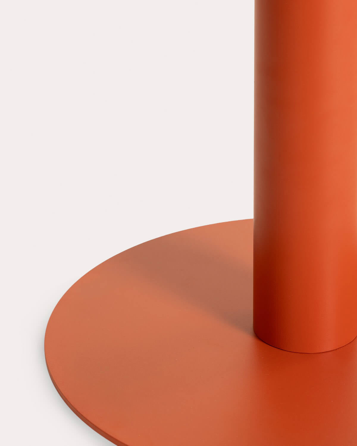 Round outdoor high table Ø70 cm in metal Banon