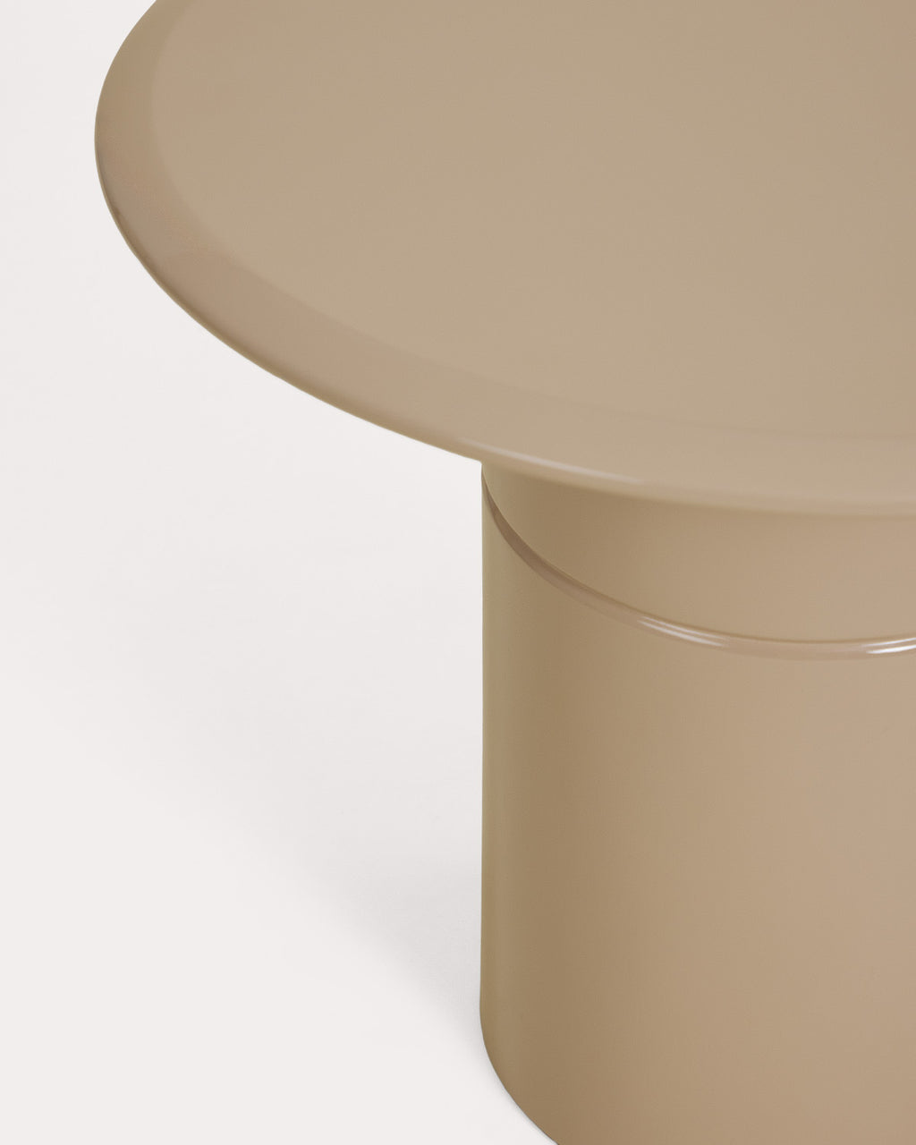 Round side table Ø60 cm in Nonila wood