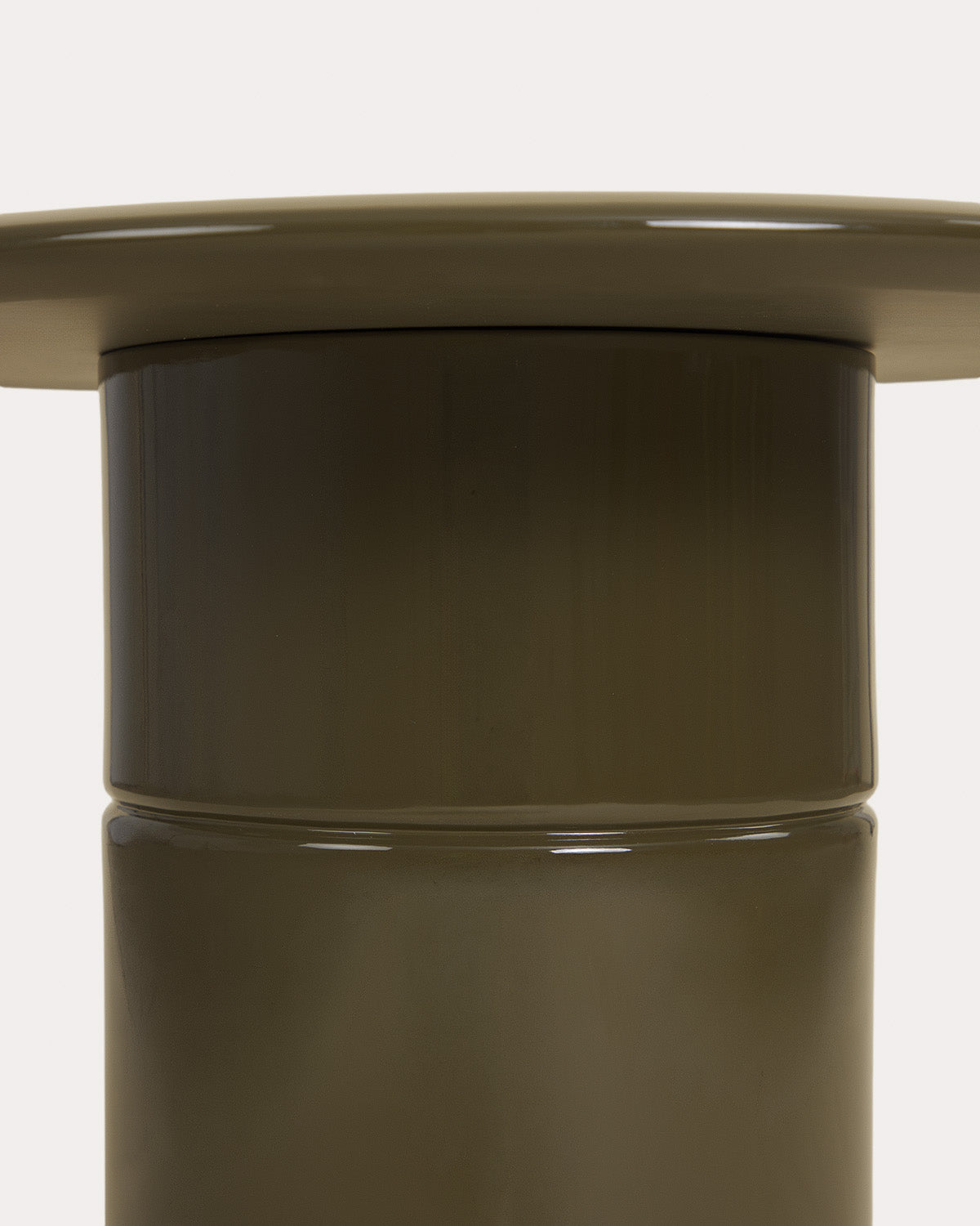 Round side table Ø60 cm in Nonila wood
