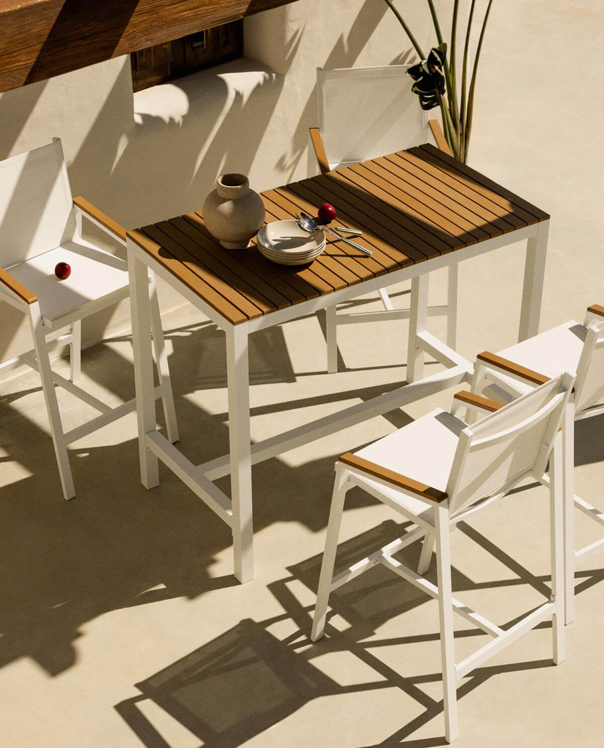 Korce 75 cm aluminum outdoor bar stool