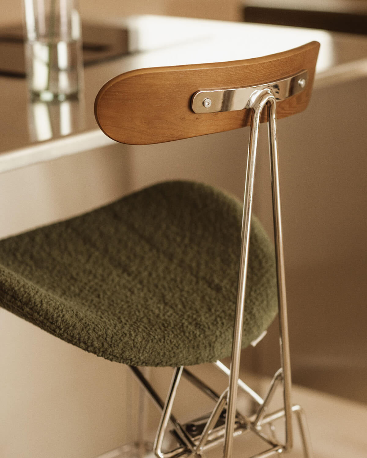 75 cm bar stool in fabric and wood Brunela