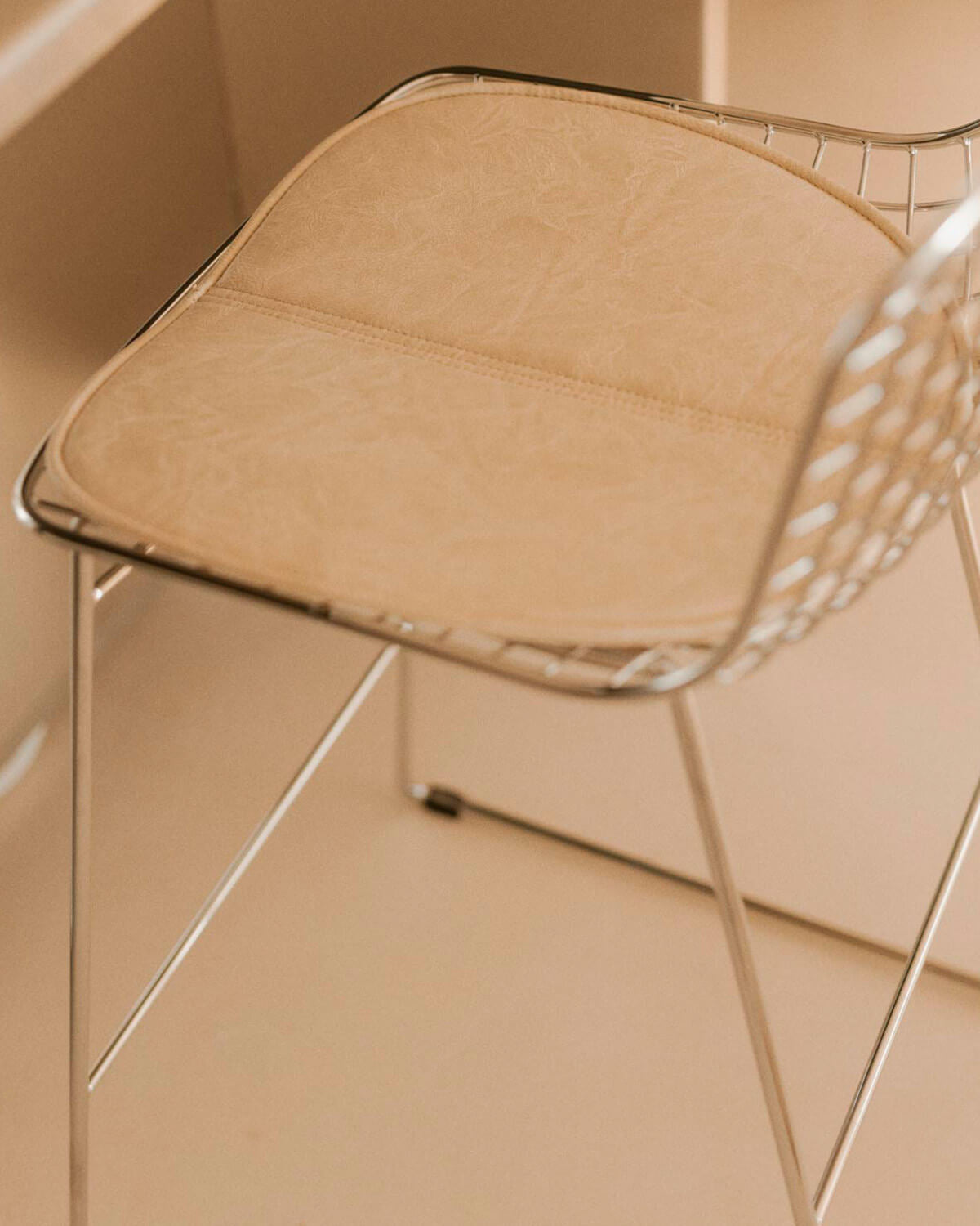 Aras Low Back Metal Bar Stool - Chrome gray