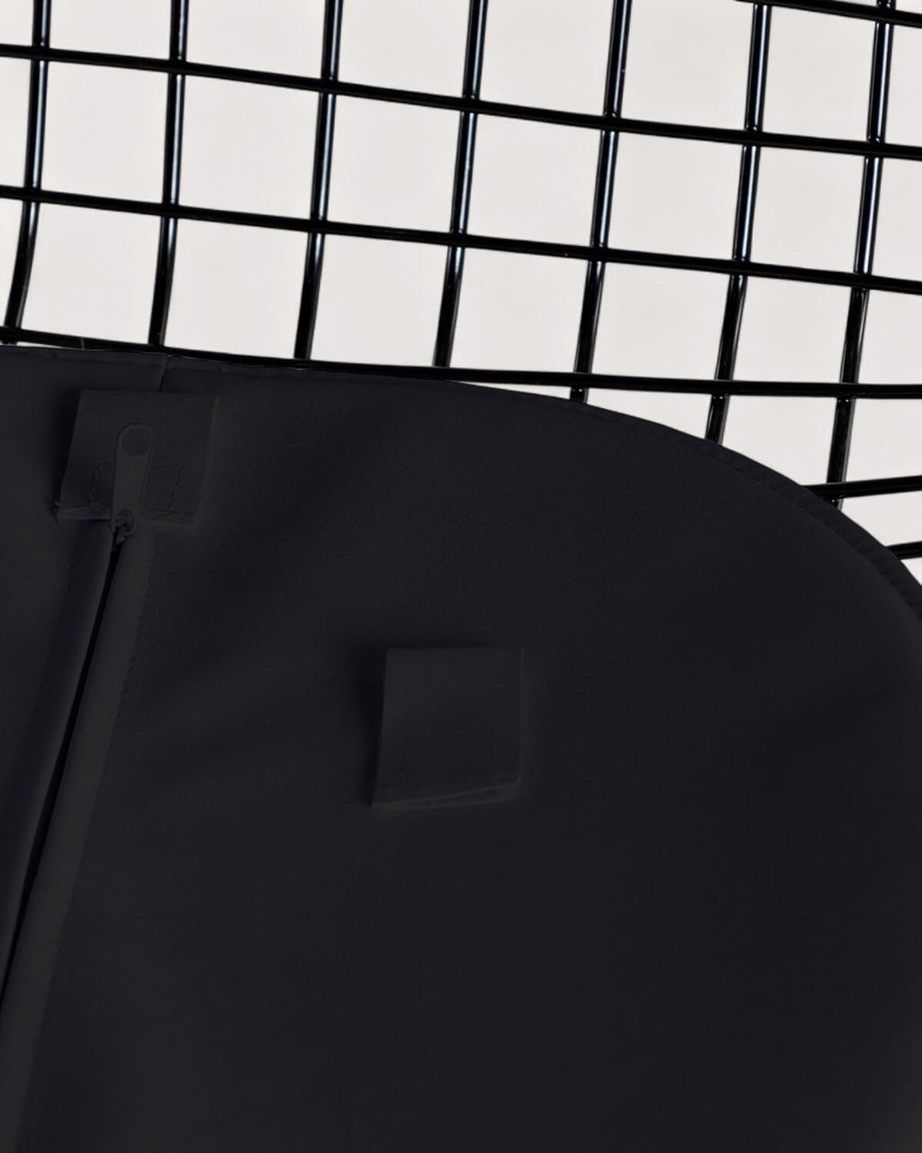 Aras Low Back Metal Bar Stool - Preto Obsidian