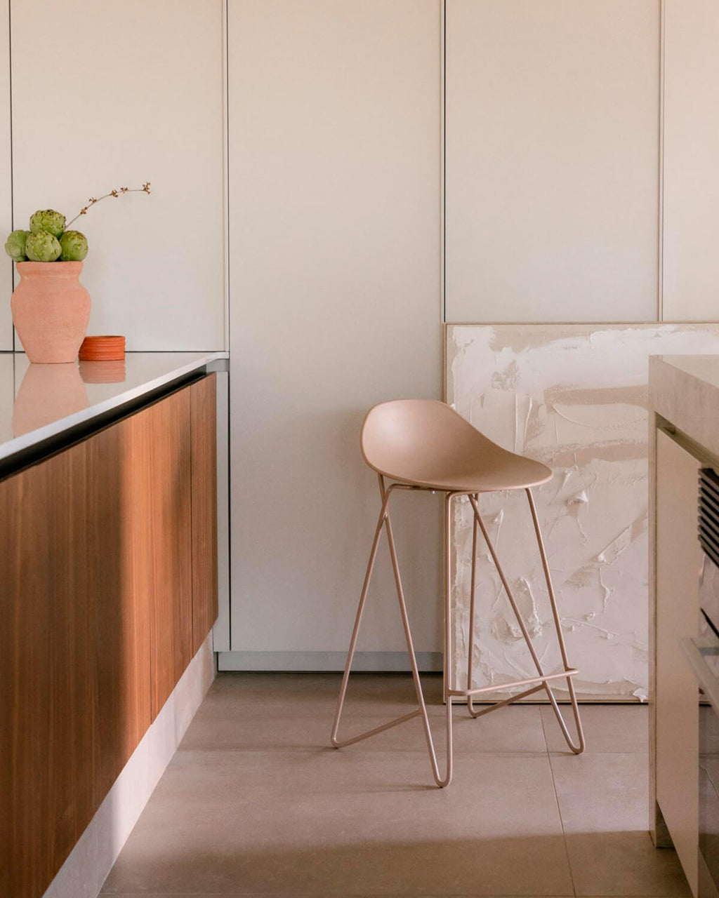 65 cm bar stool in polypropylene and steel Paris
