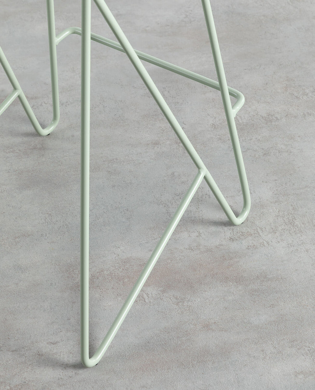 65 cm bar stool in polypropylene and steel Paris