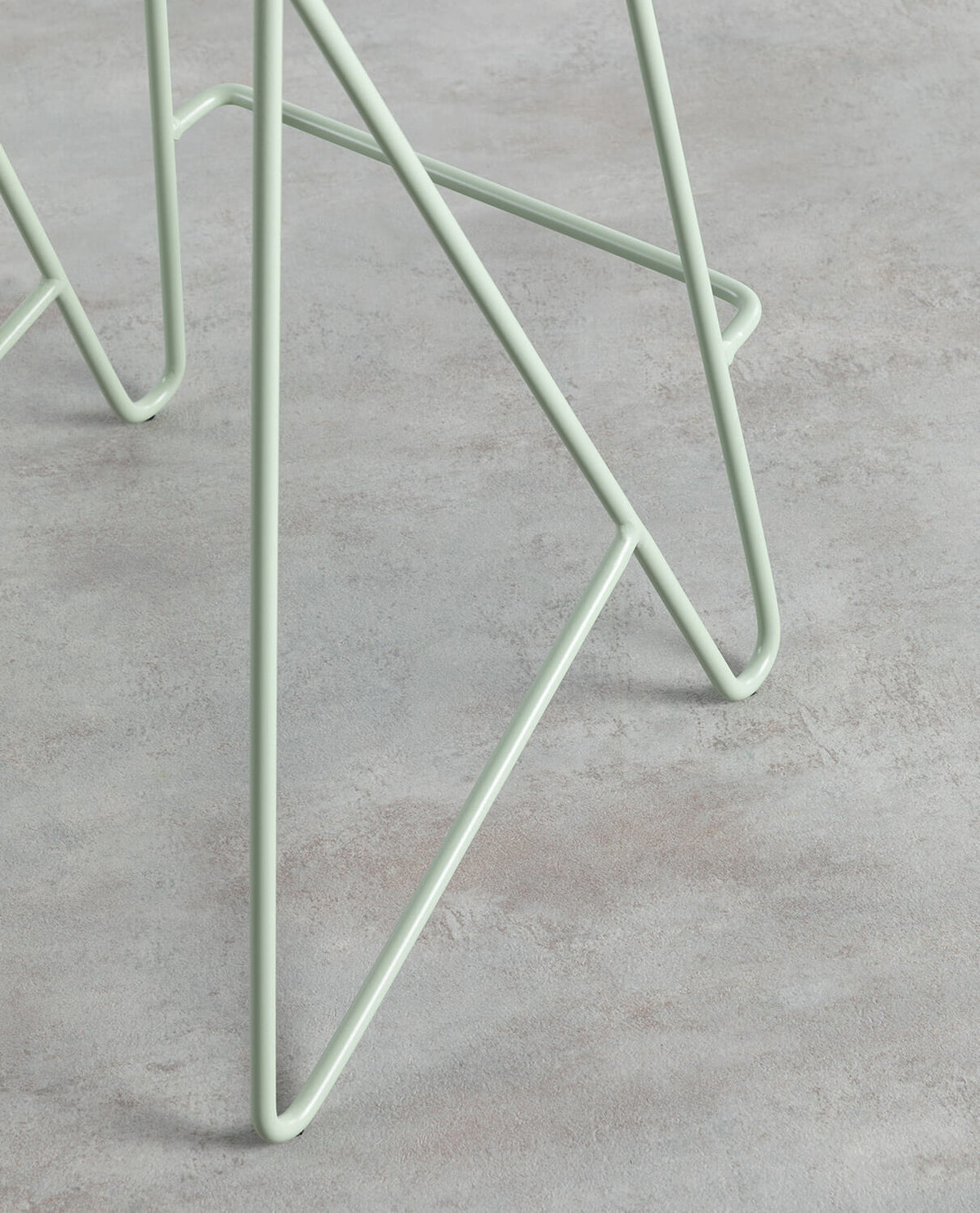 65 cm bar stool in polypropylene and steel Paris