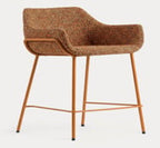 Dining chair with armrests in fabric and metal Oisin