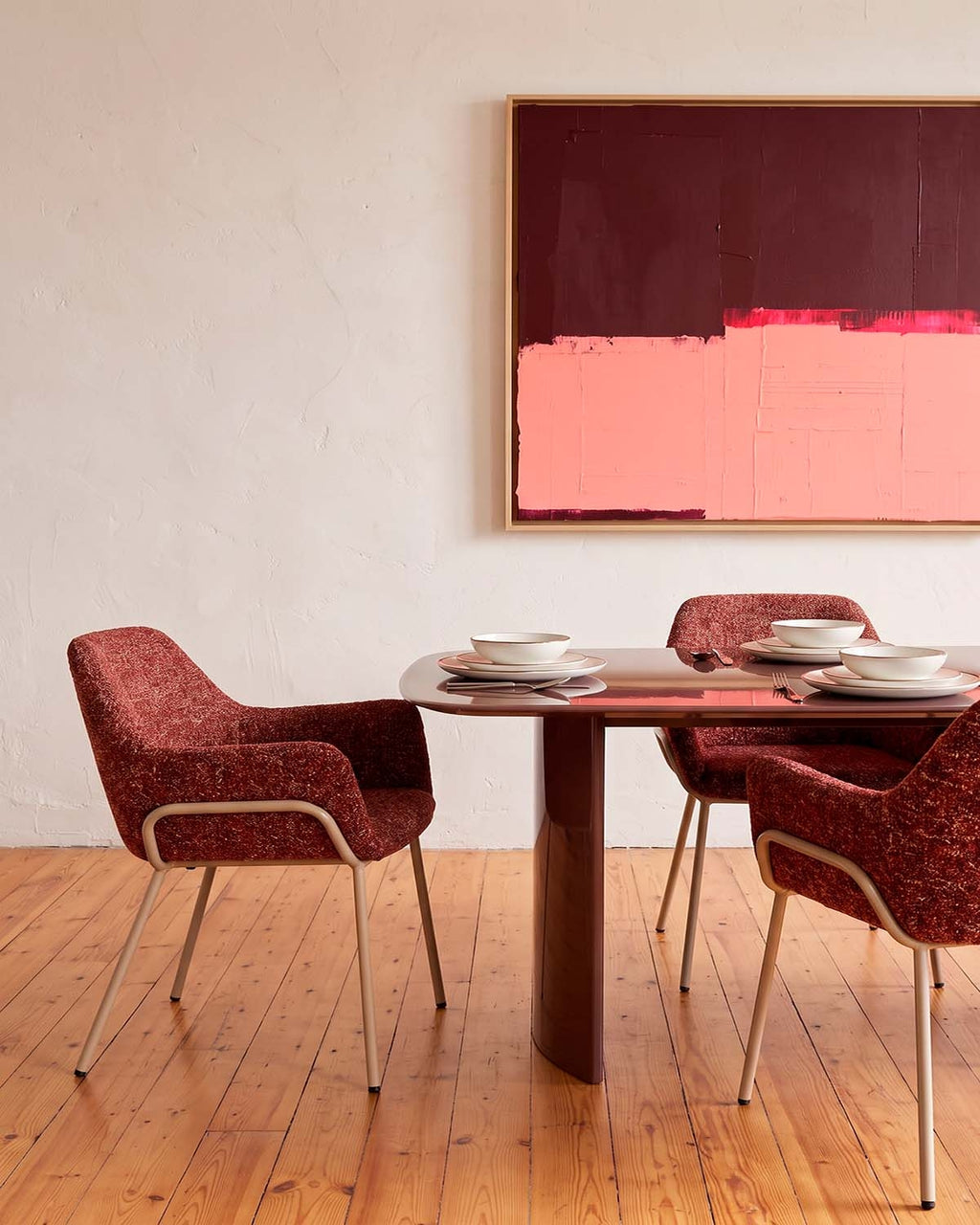 Dining chair with armrests in fabric and metal Oisin