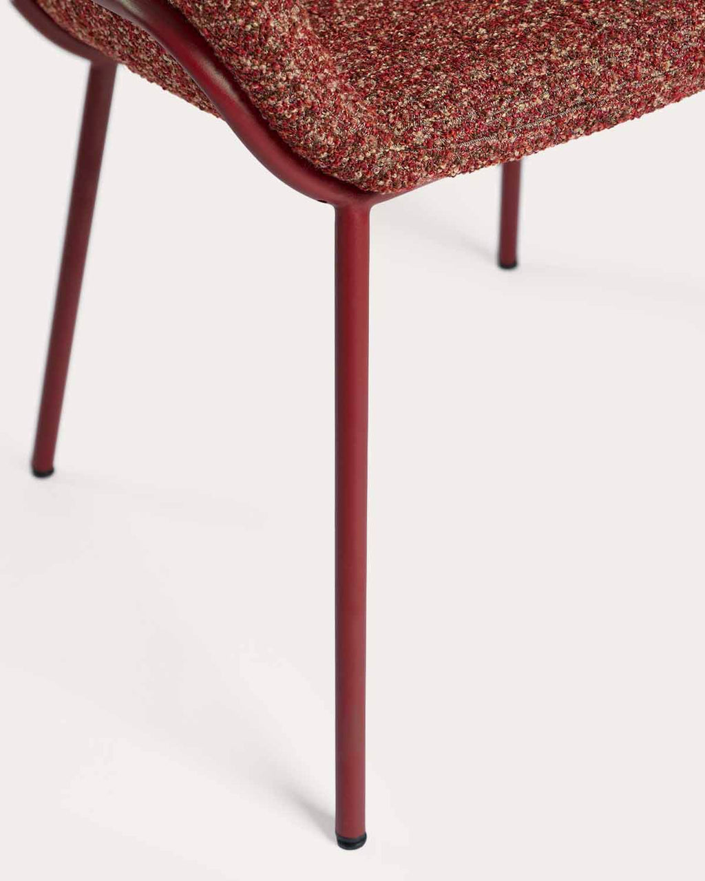 Dining chair with armrests in fabric and metal Oisin