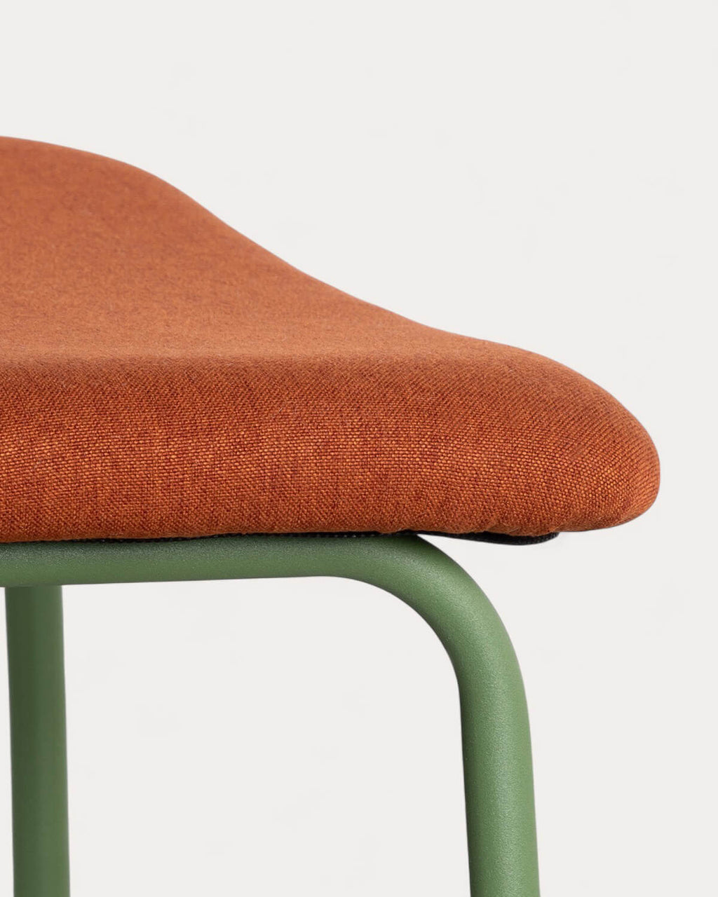65 cm bar stool in velvet and Irun fabric