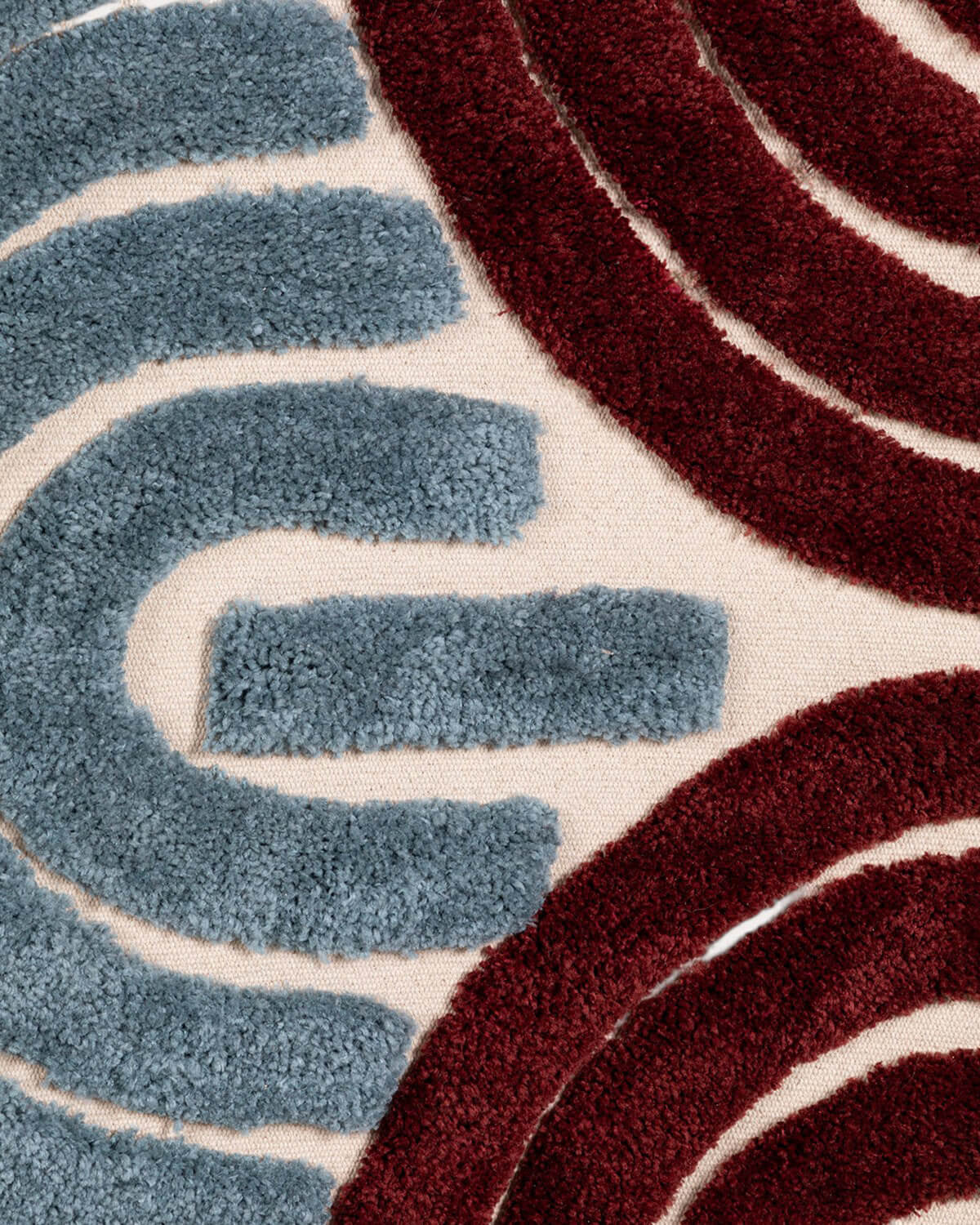 Zanas artisanal rug 236x165 cm in polyester