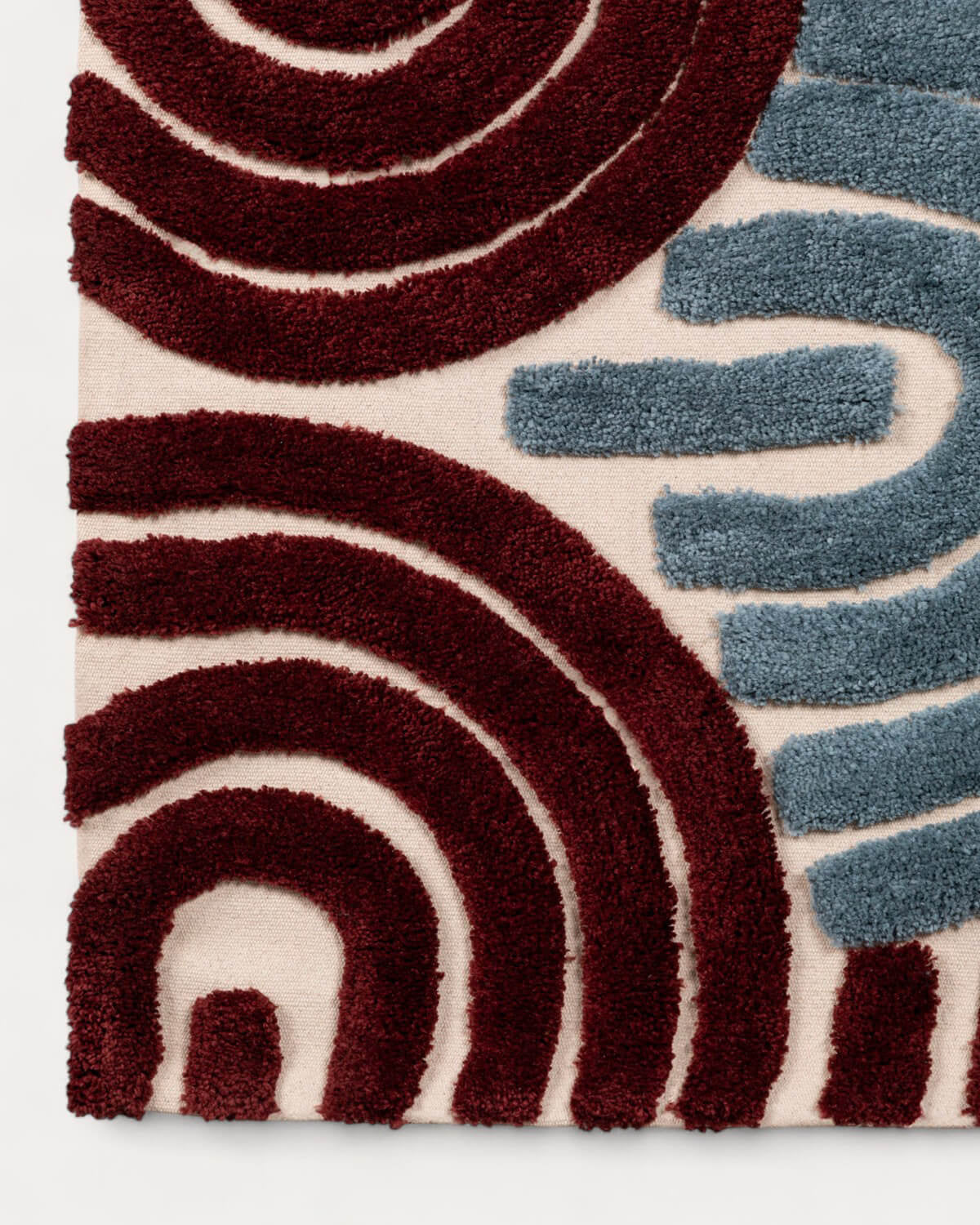 Zanas artisanal rug 236x165 cm in polyester