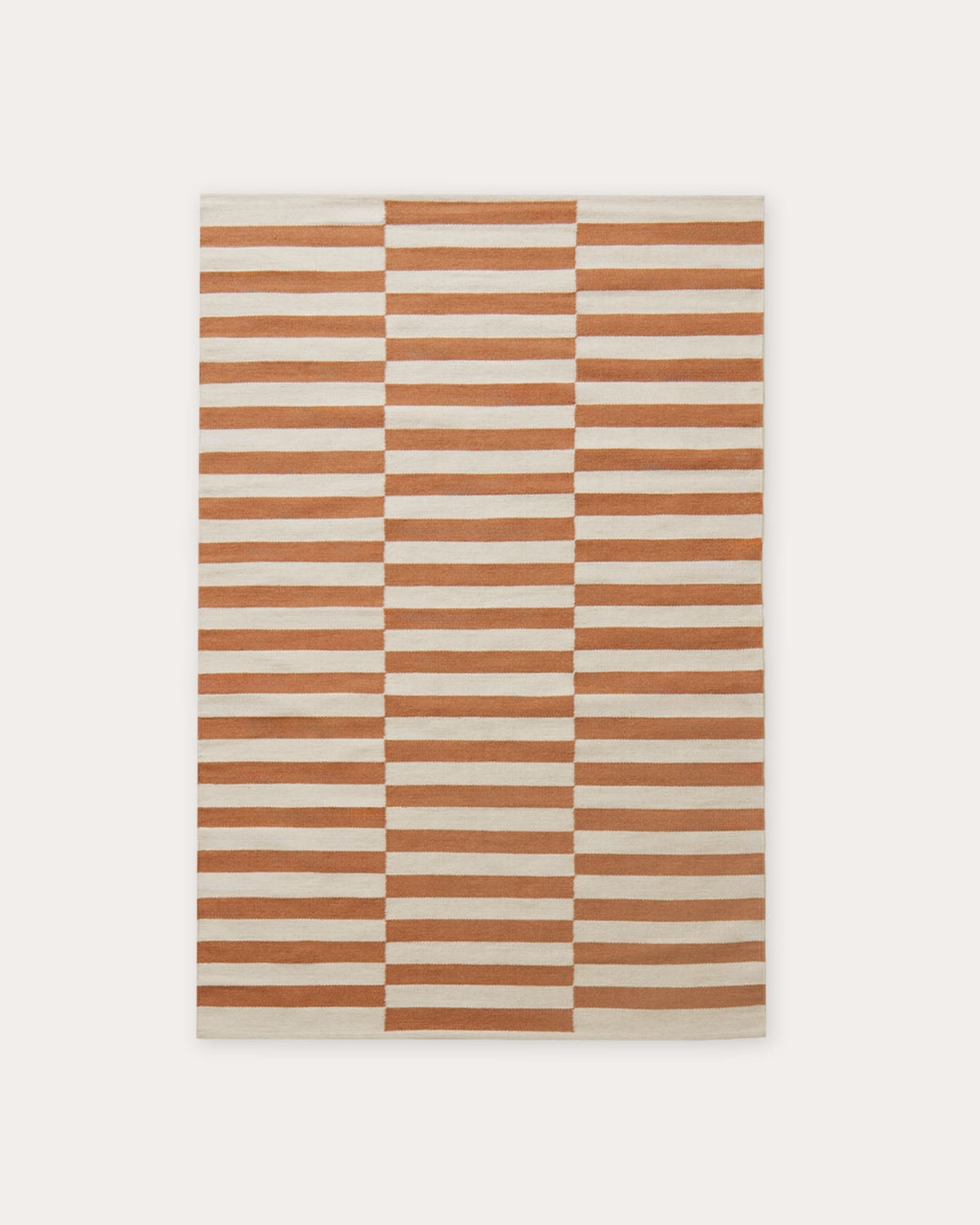 Rectangular rug 230x160 cm in Sunmi wool