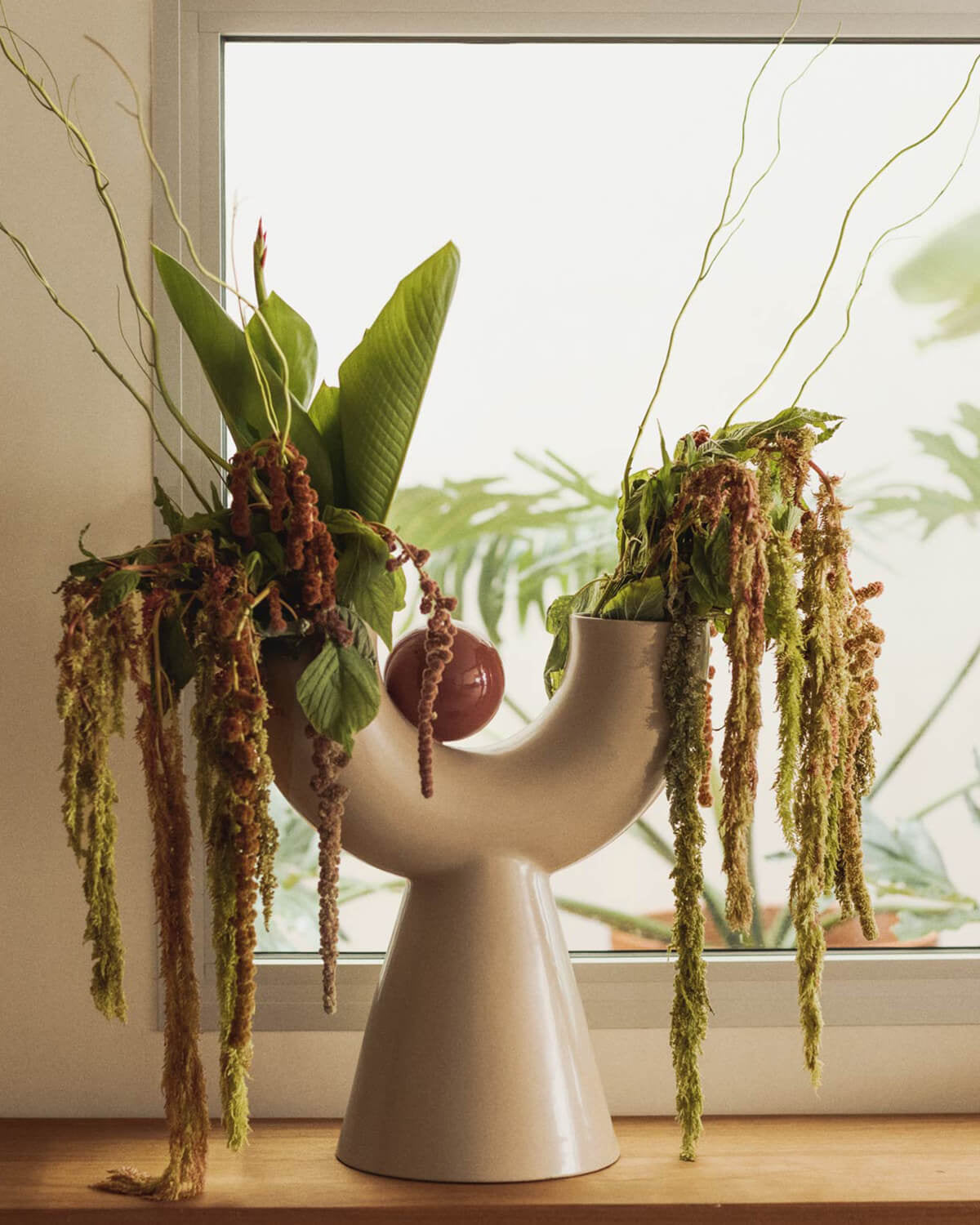 Large XL vase in Osiura dolomite
