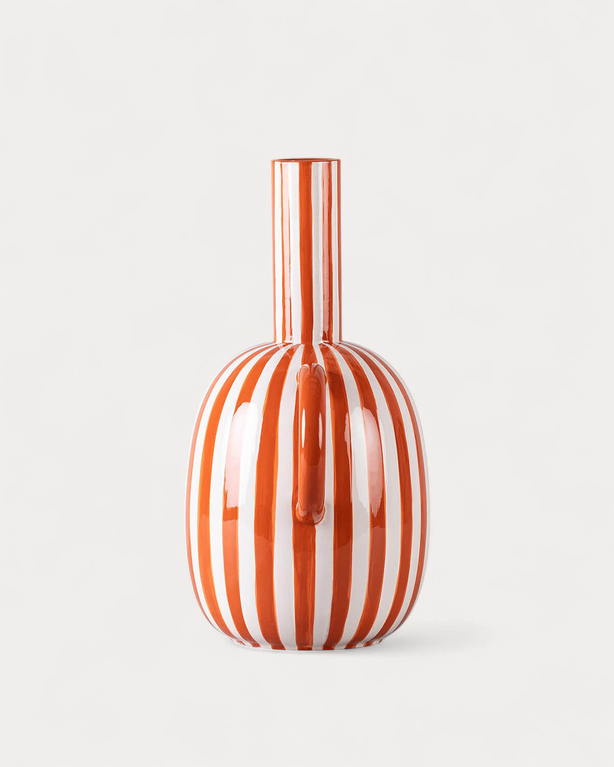 Large XL dolomite vase Uves Lines
